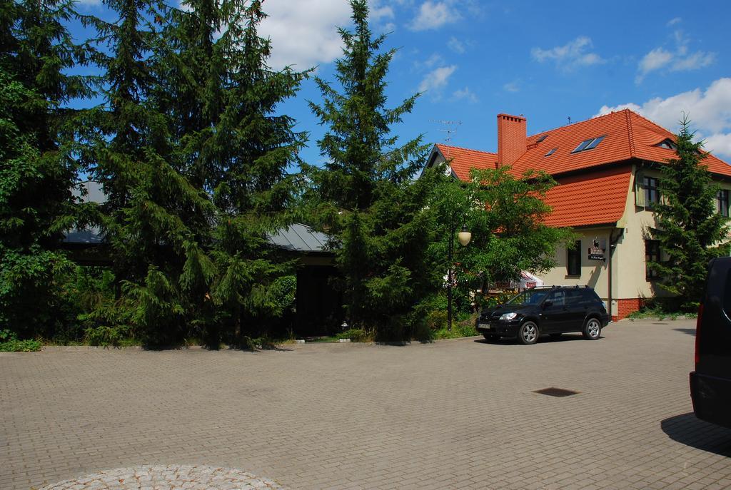 Pensjonat U Kota Wasyla Chodzież Екстериор снимка
